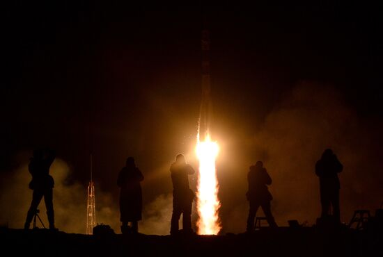 Запуск ракеты-носителя "Союз-ФГ" с кораблем "Союз МС-08" на космодроме Байконур