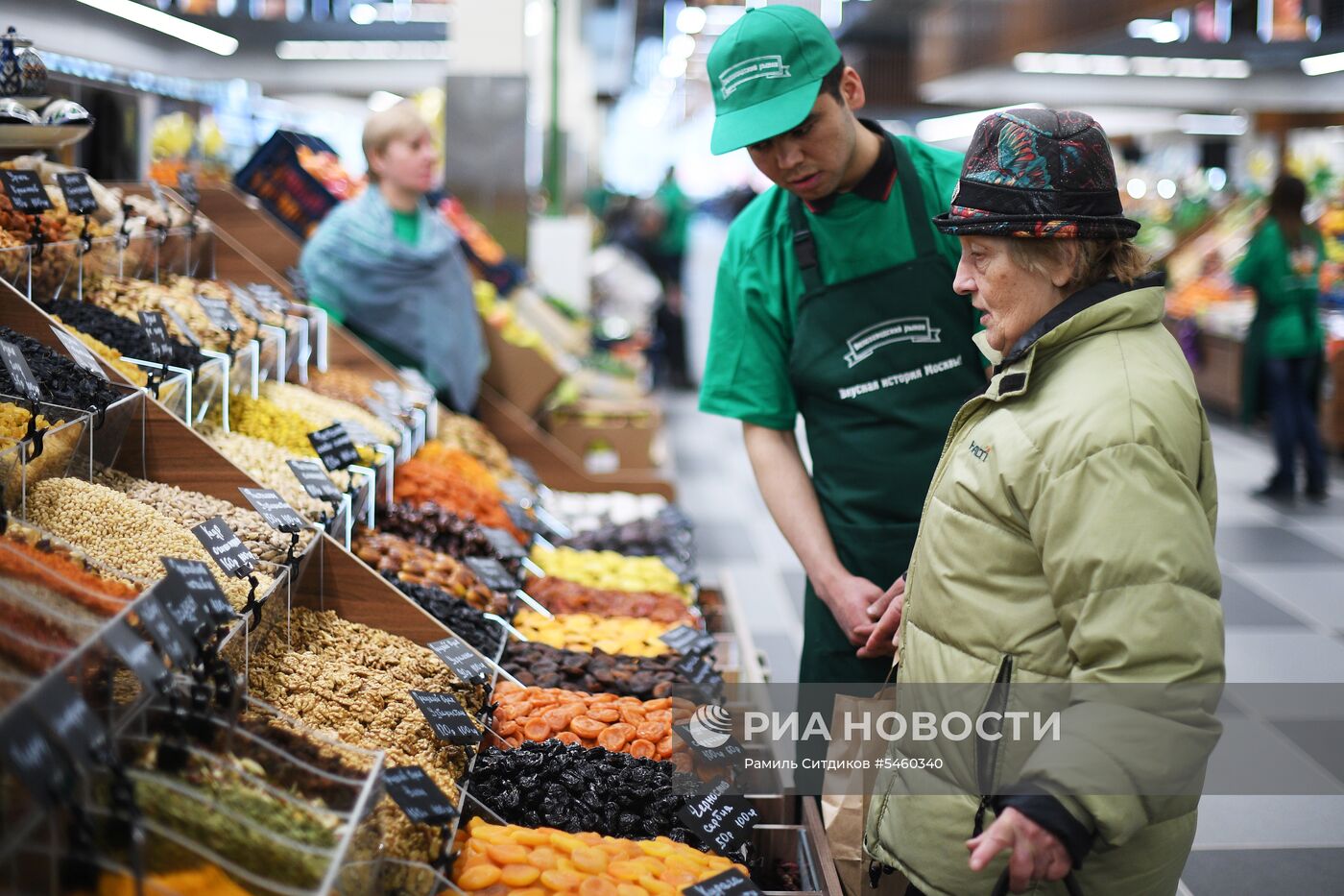 Открытие Велозаводского рынка в Москве после реконструкции