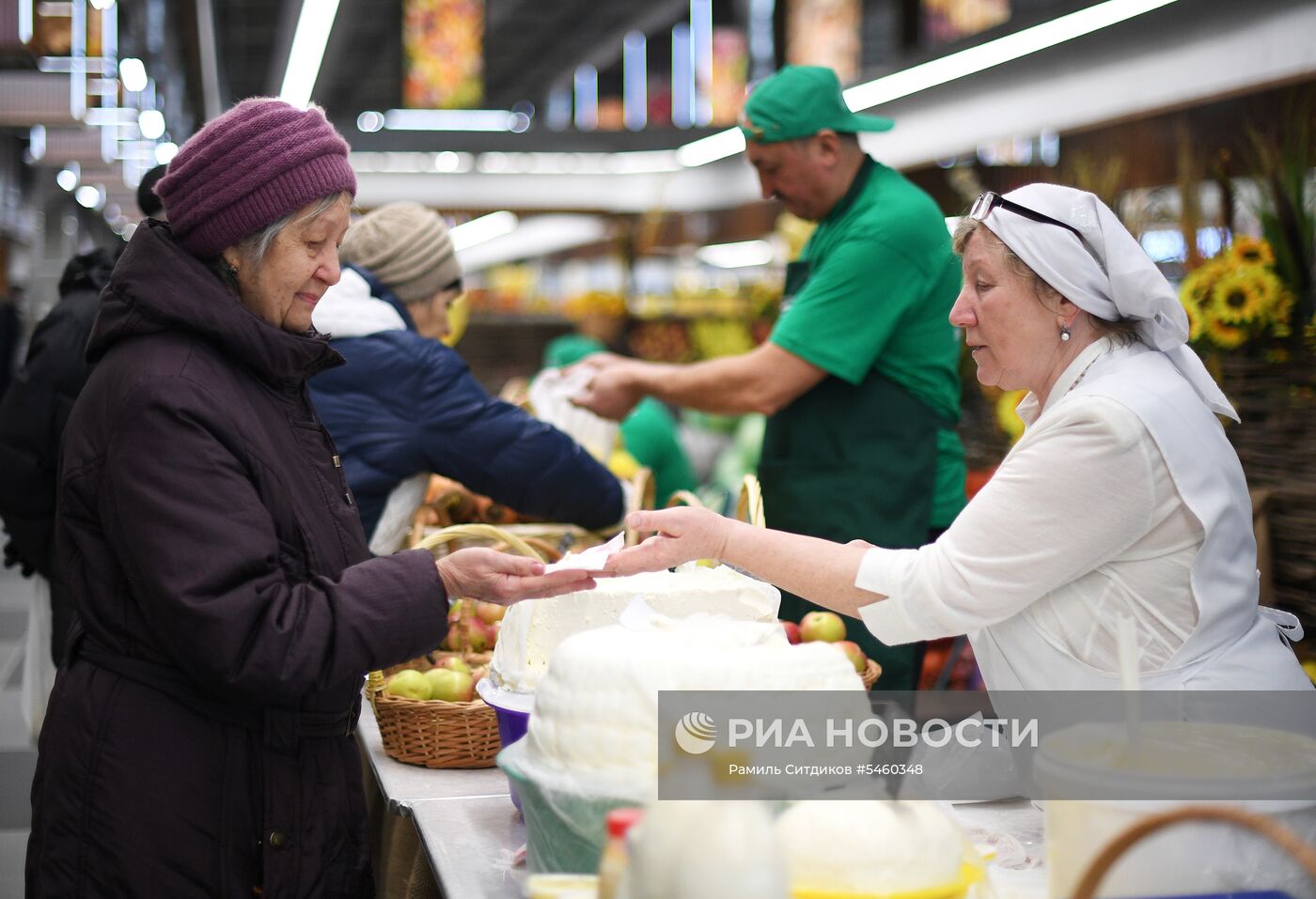 Открытие Велозаводского рынка в Москве после реконструкции