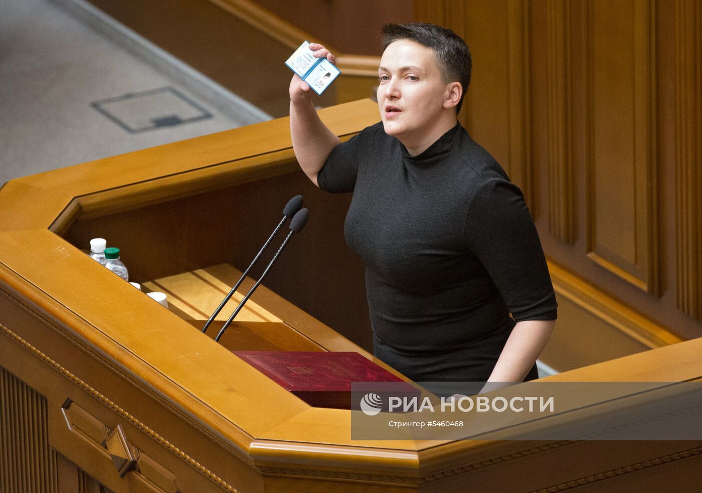 Н. Савченко задержали у Верховной рады Украины