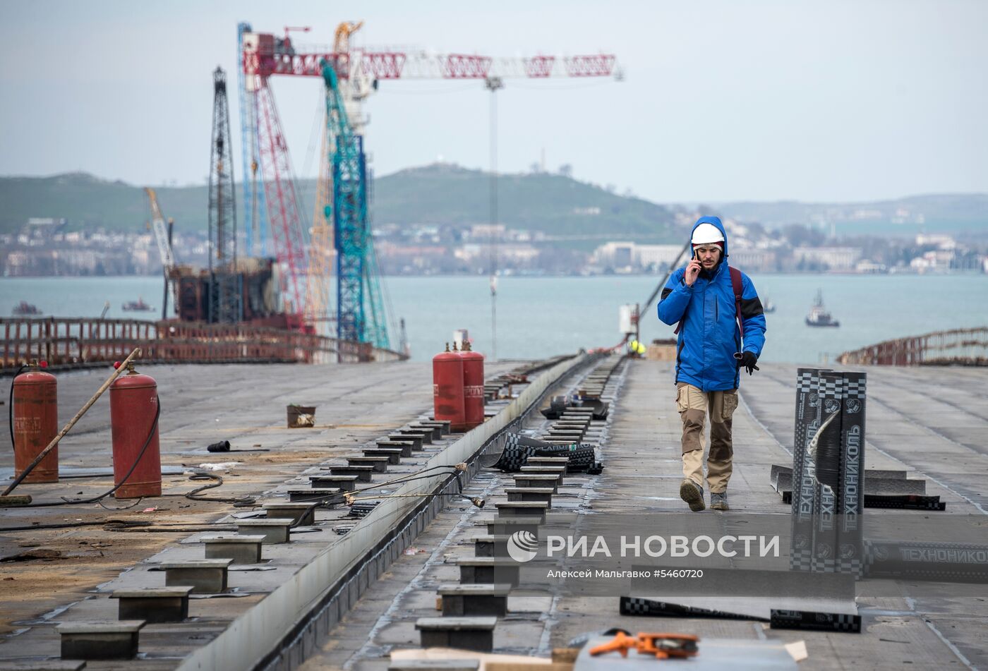 Строительство Крымского моста