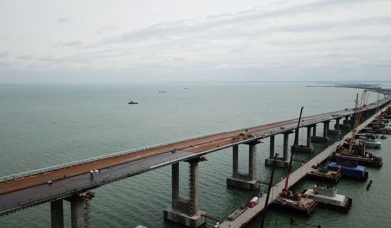 Строительство Крымского моста
