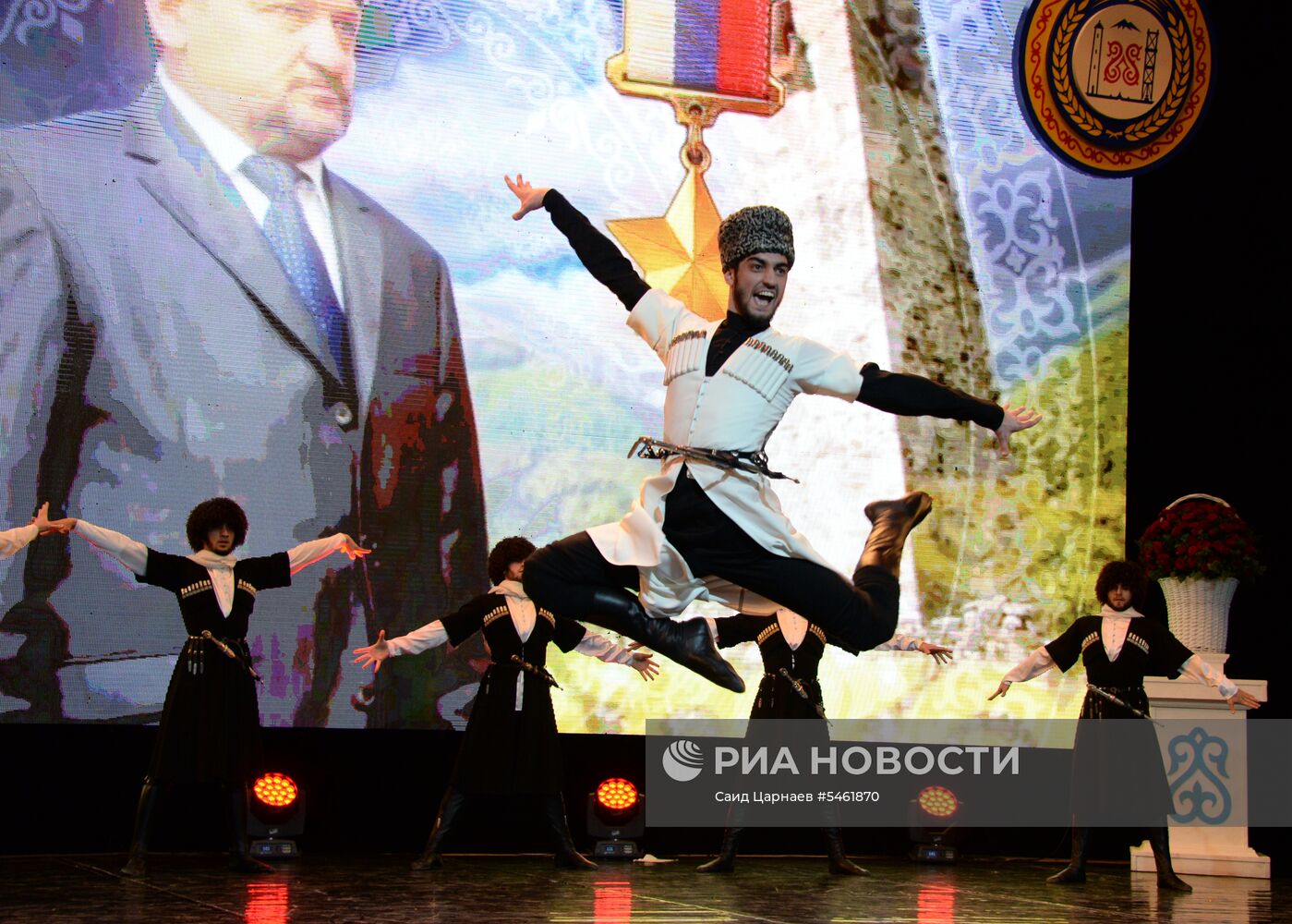 Празднование Дня конституции Чеченской Республики в Грозном