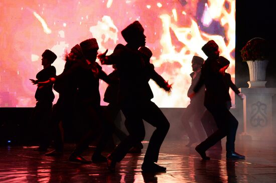 Празднование Дня конституции Чеченской Республики в Грозном