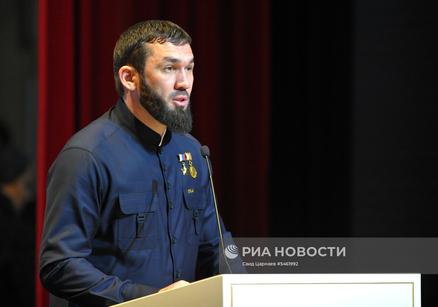 Празднование Дня конституции Чеченской Республики в Грозном