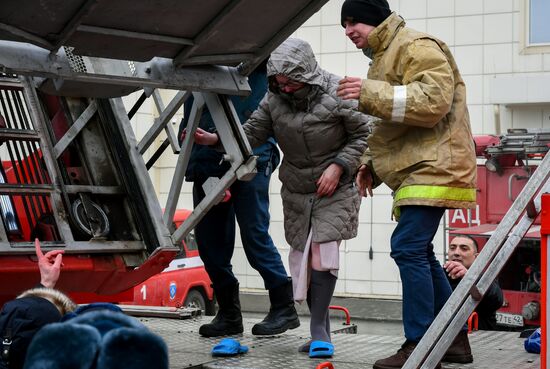 Пожар в торговом центре «Зимняя вишня» в Кемерово