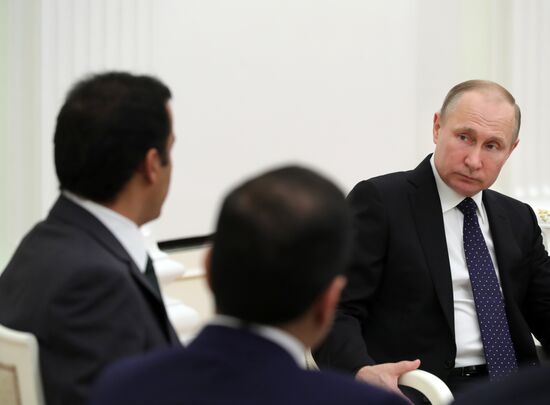 Президент РФ В. Путин встретился с эмиром Катара Тамимом бен Хамадом Аль Тани