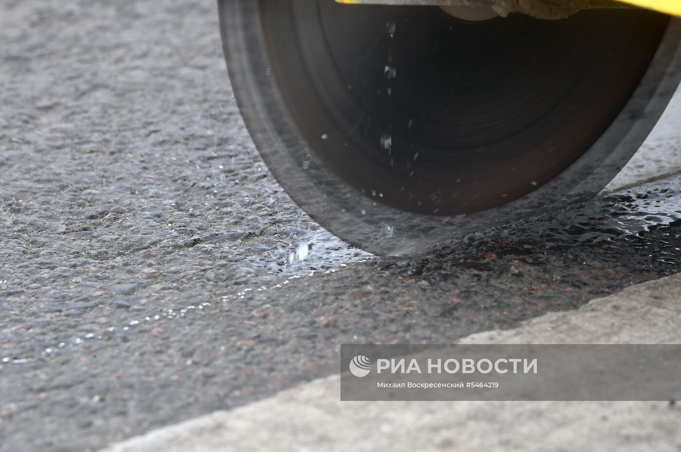Ремонт дороги в Москве