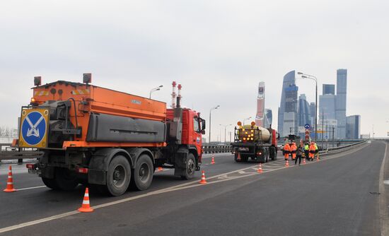 Ремонт дороги в Москве