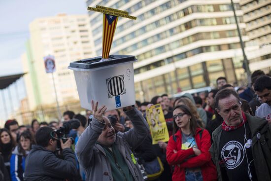 Акция против ареста К. Пучдемона в Барселоне