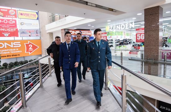 Проверка пожарной безопасности в ТРЦ "Серебряный дом"
