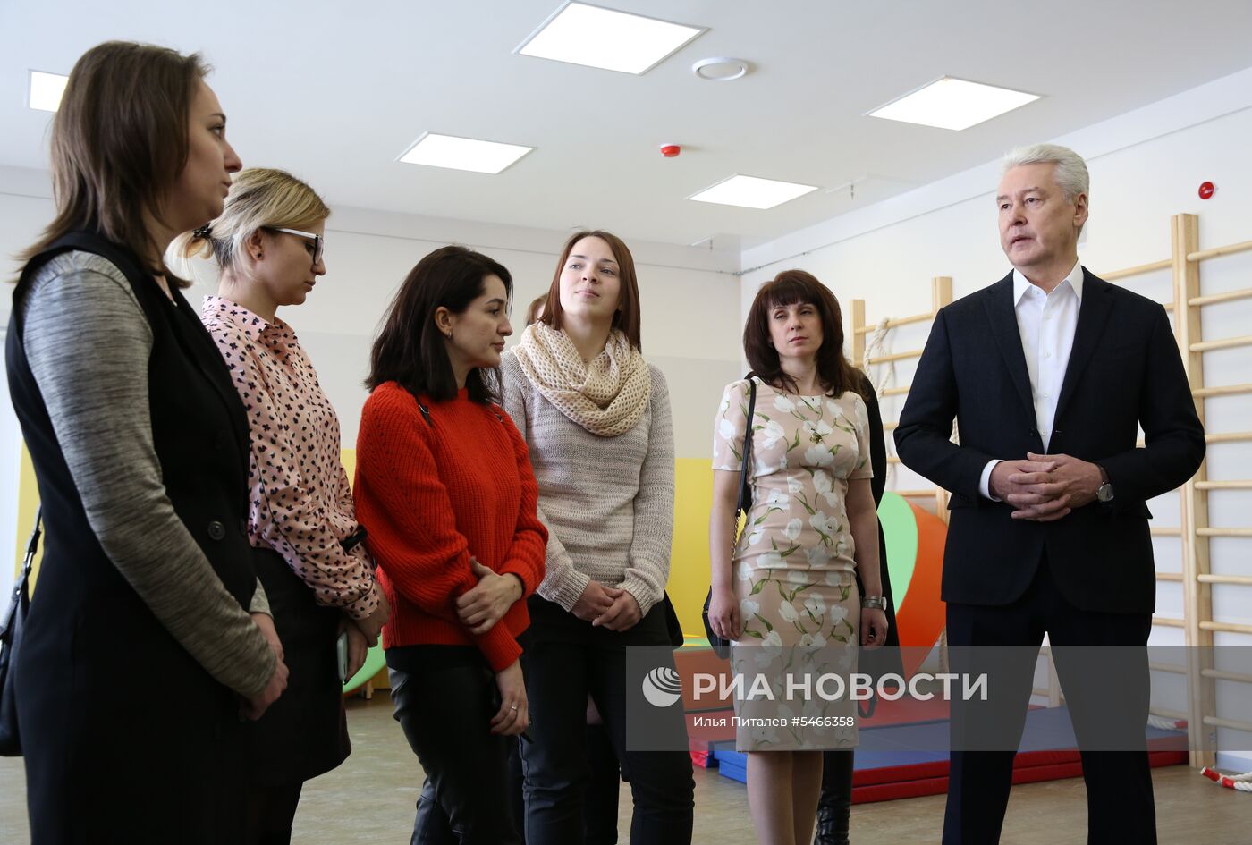 Мэр Москвы С. Собянин посетил школу №2120 в Новой Москве