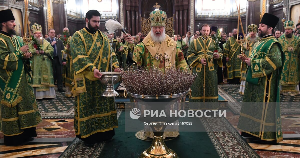 Вербное воскресенье храм христа спасителя. Вербное воскресенье в храме Христа Спасителя фото. Вербное воскресенье в храме Христа Спасителя фото внутри.