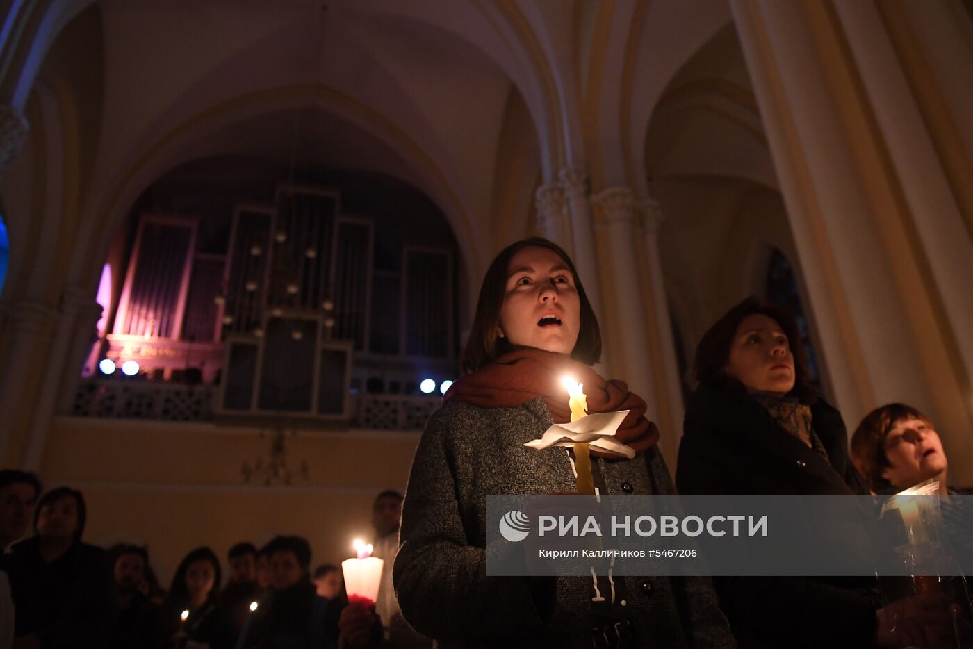 Празднование католической Пасхи в Москве