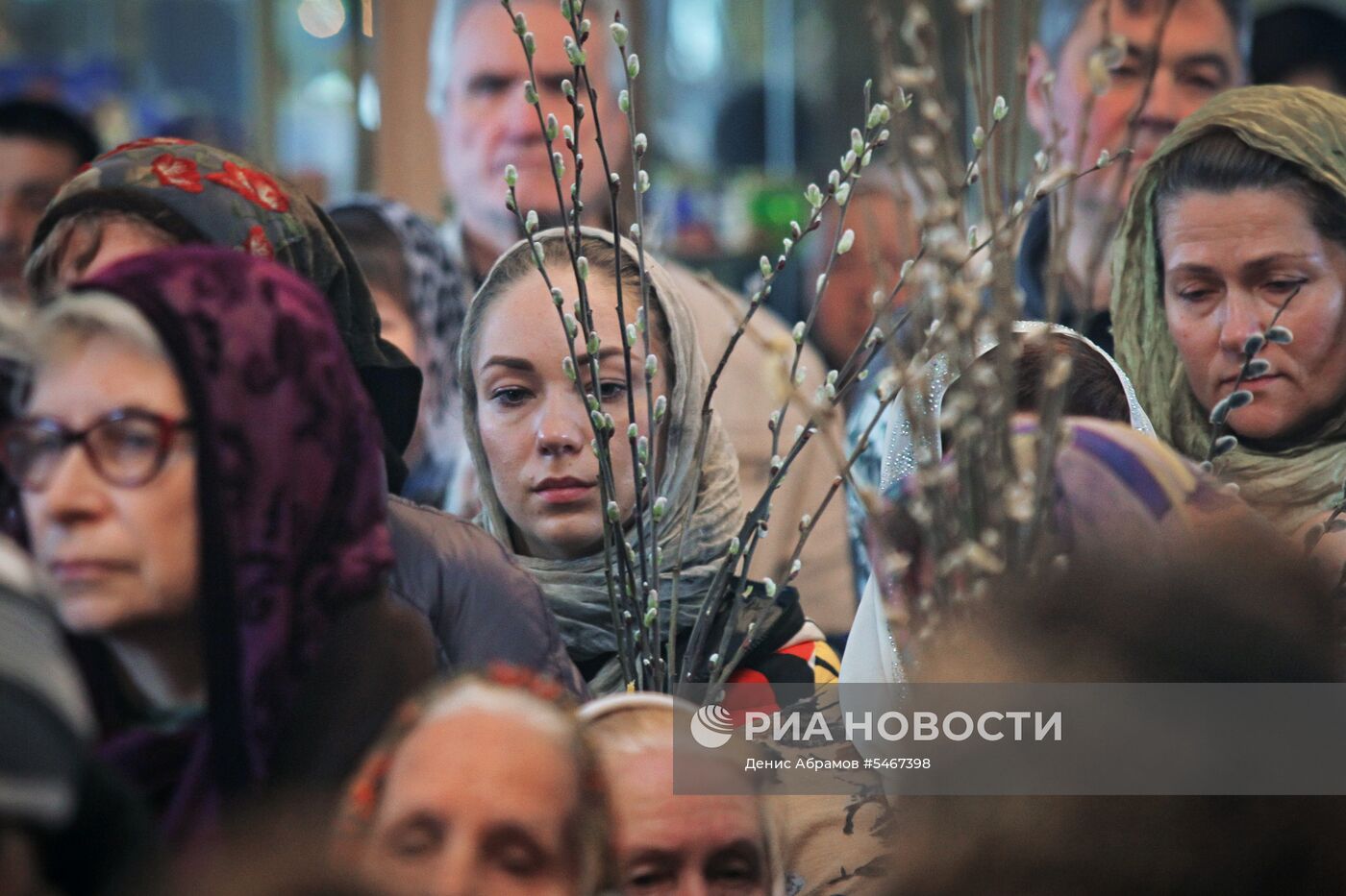 Празднование Вербного воскресенья в России