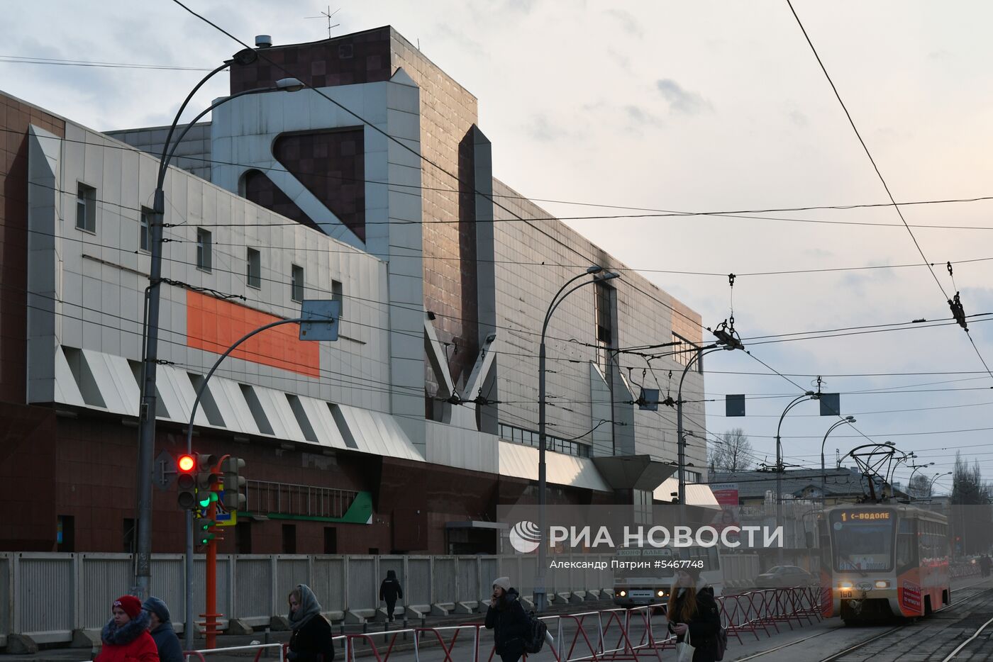Торгово-развлекательный центр "Зимняя вишня" в Кемерово