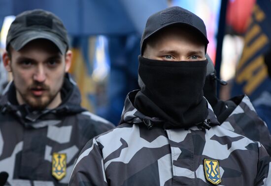 Акция протеста в Киеве против олигархов