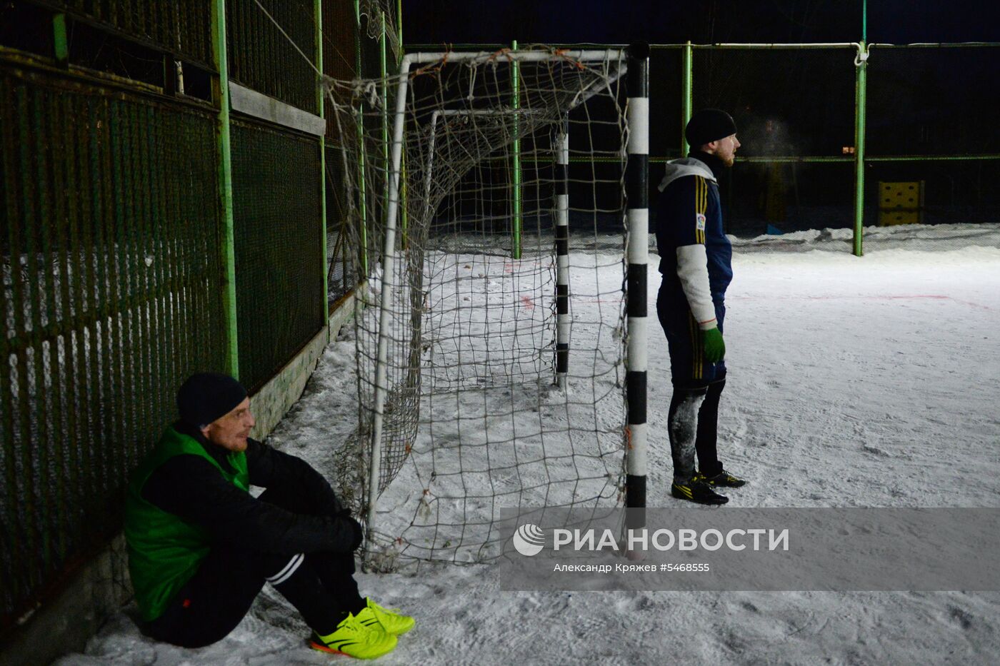 Мини-футбол на снегу в Новосибирске