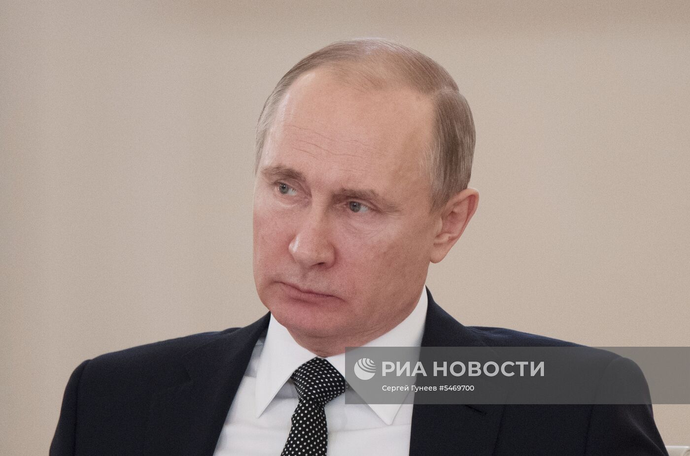 Президент РФ В. Путин провел заседание Госсовета по вопросу развития конкуренции