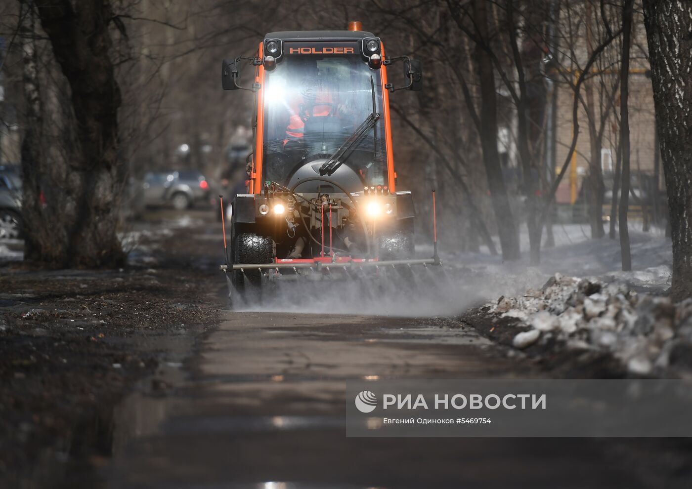 Уборка и благоустройство территорий ЮВАО 