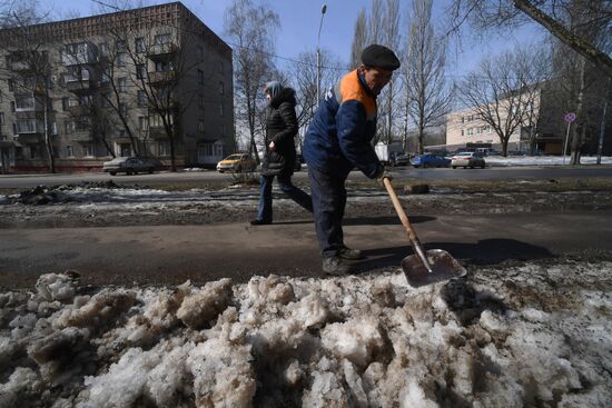 Уборка и благоустройство территорий ЮВАО 