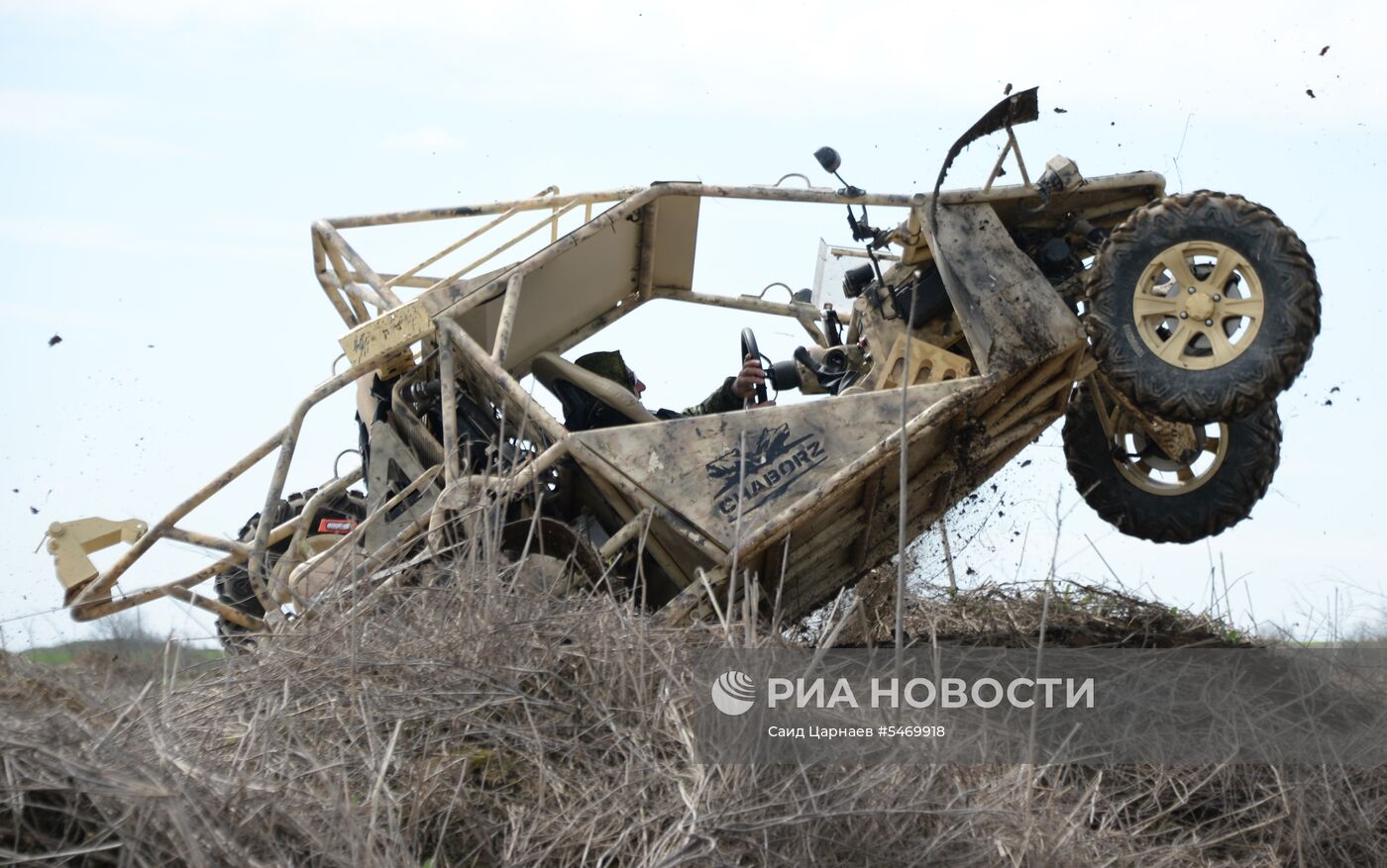 Испытания военных багги в Гудермесе