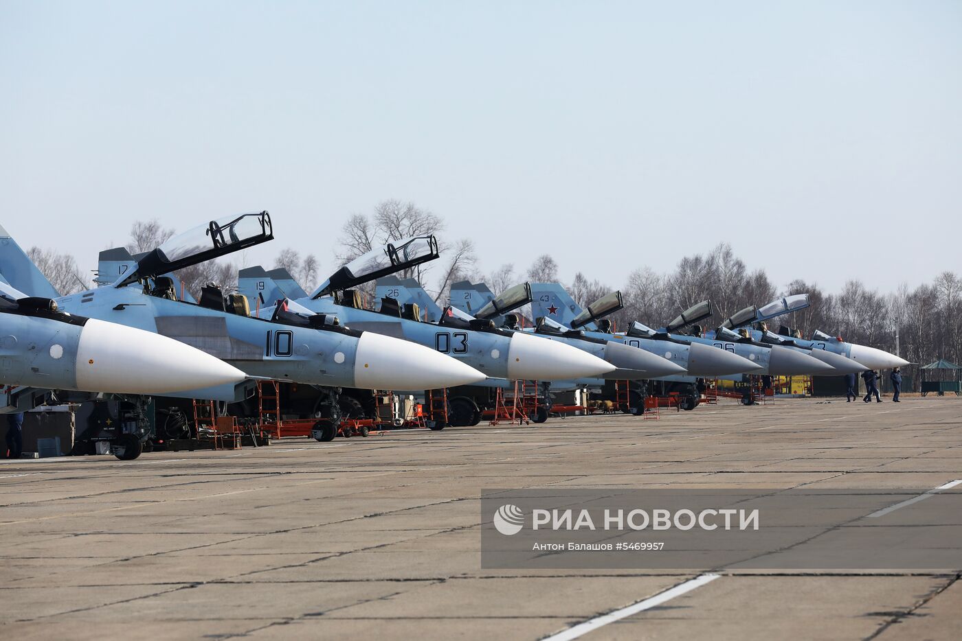 Соревнования военных летчиков "Авиадартс-2018" в Приморье