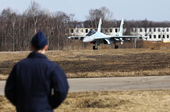 Соревнования военных летчиков "Авиадартс-2018" в Приморье
