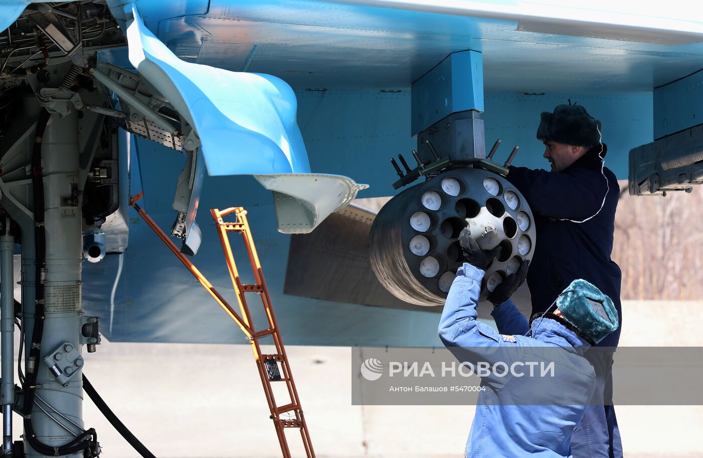 Соревнования военных летчиков "Авиадартс-2018" в Приморье
