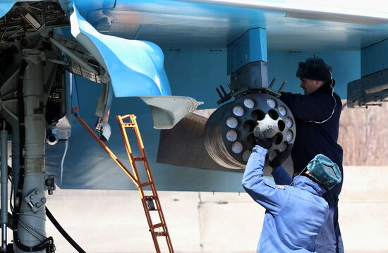 Соревнования военных летчиков "Авиадартс-2018" в Приморье