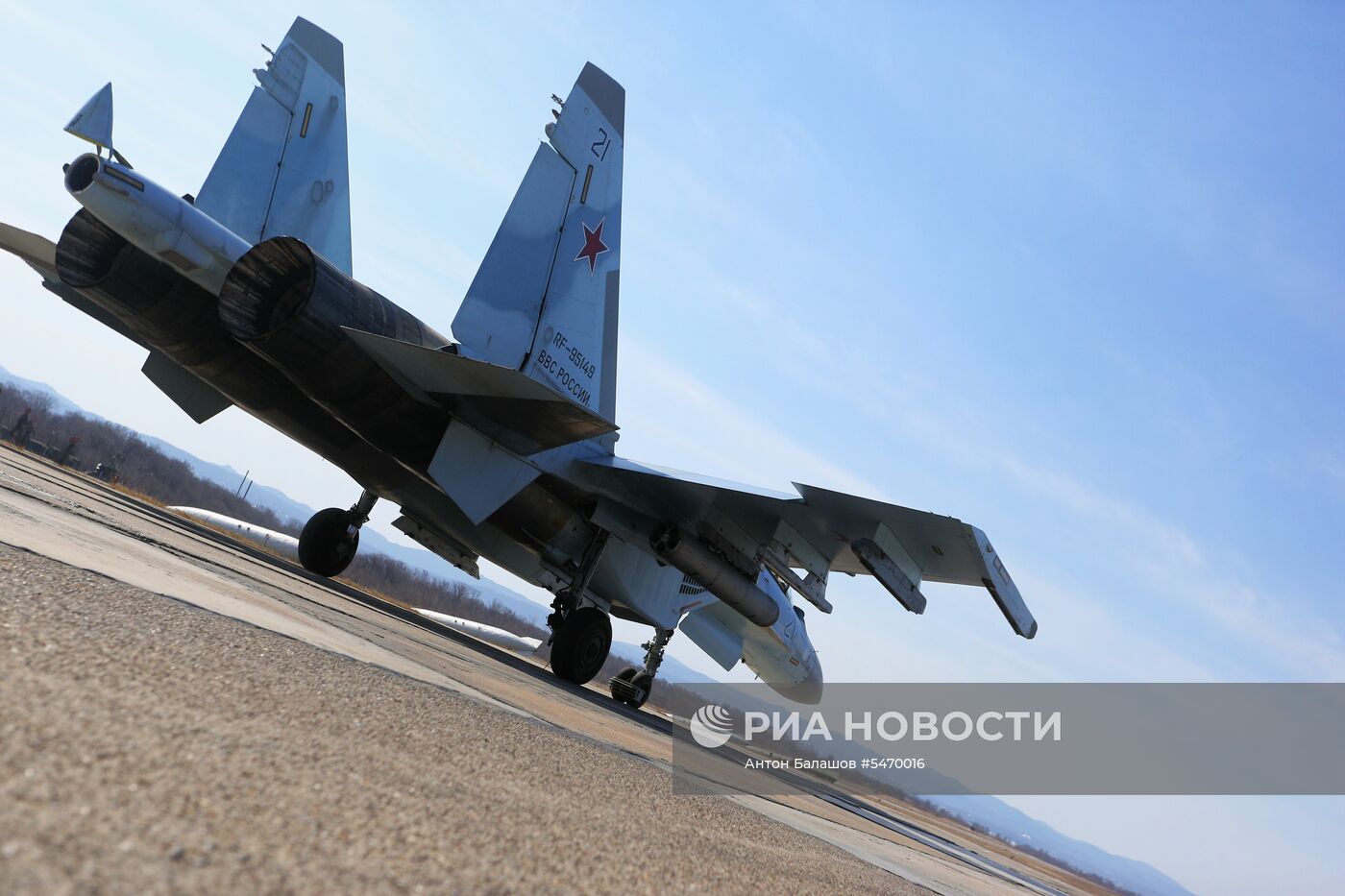 Соревнования военных летчиков "Авиадартс-2018" в Приморье