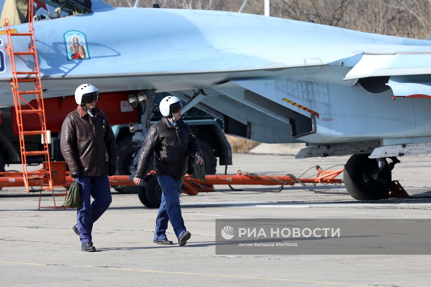 Соревнования военных летчиков "Авиадартс-2018" в Приморье