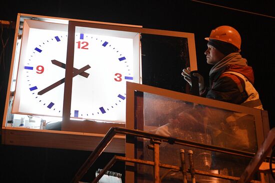 Ремонт и обслуживание московских уличных часов