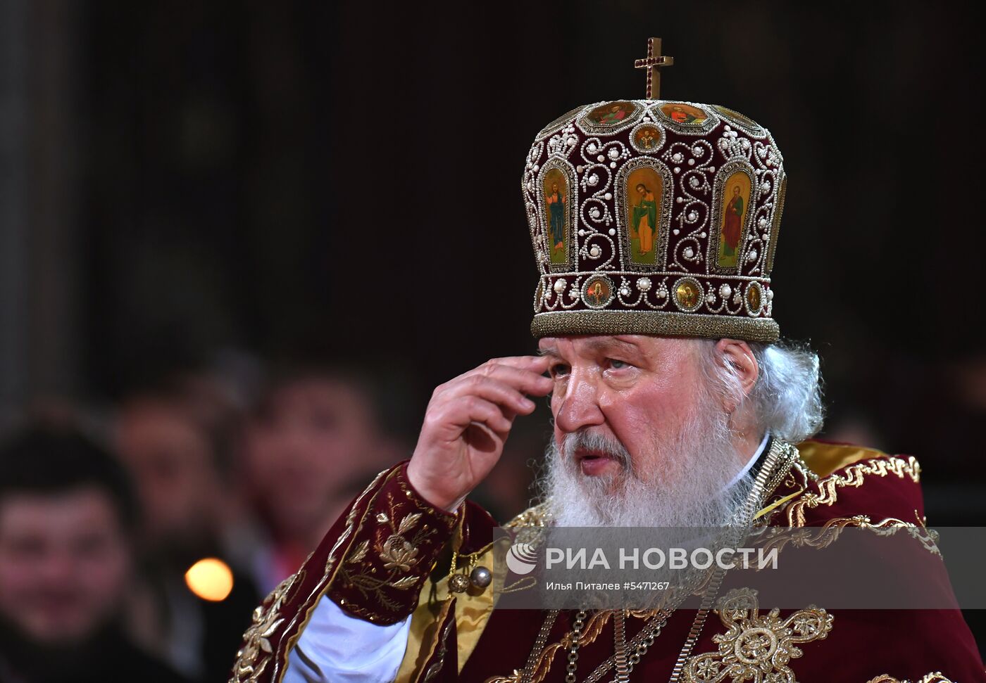 Пасхальное богослужение в храме Христа Спасителя
