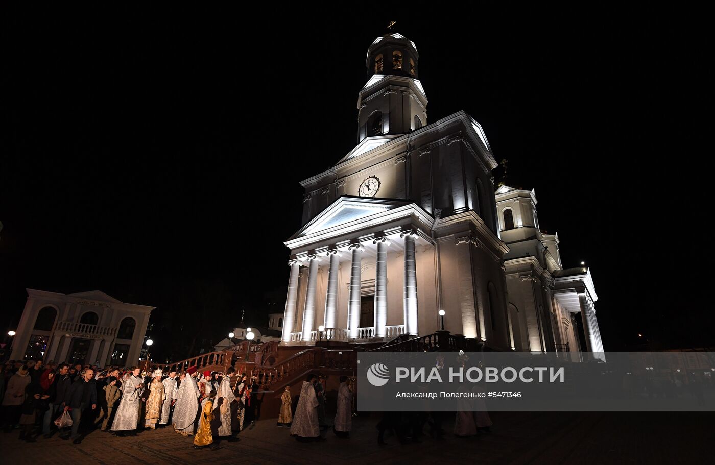 Празднование Пасхи в регионах России