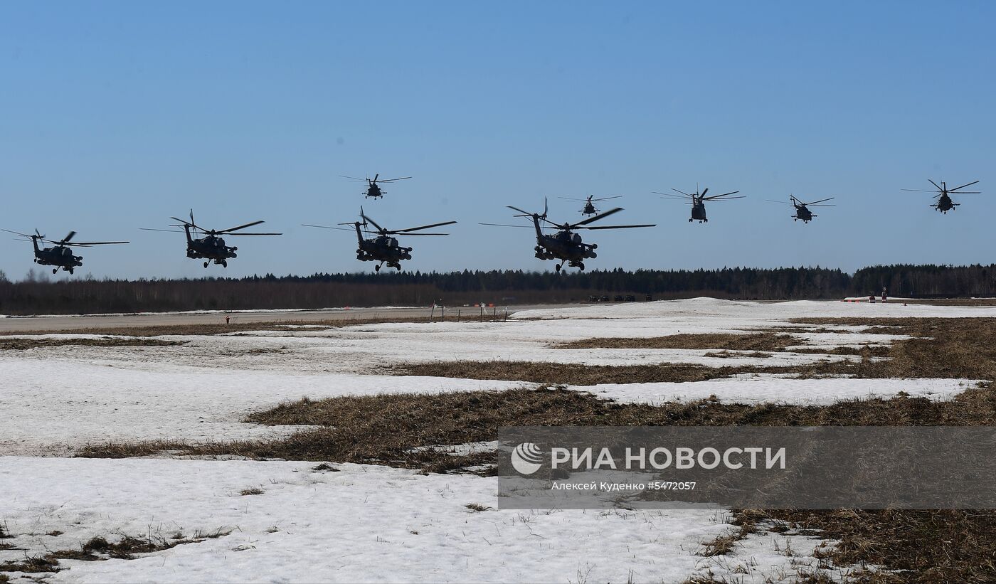 Репетиция воздушной части парада Победы 