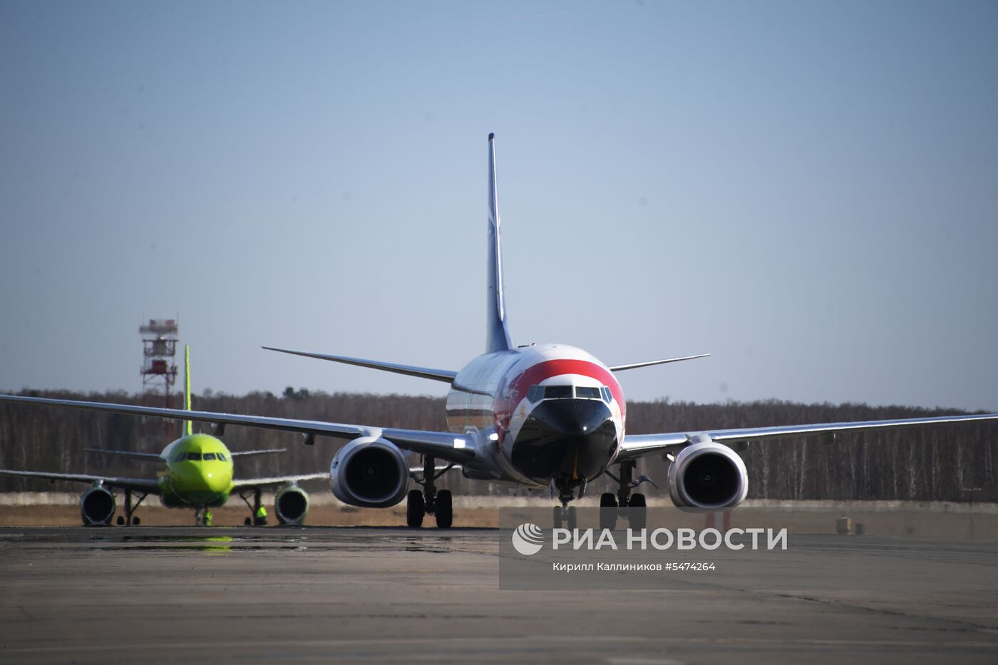 Встреча первого рейса из Каира в Москву авиакомпании EgyptAir 