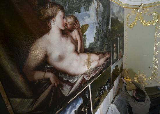 Реставрационные работы в дворцово-парковом ансамбле "Ораниенбаум"