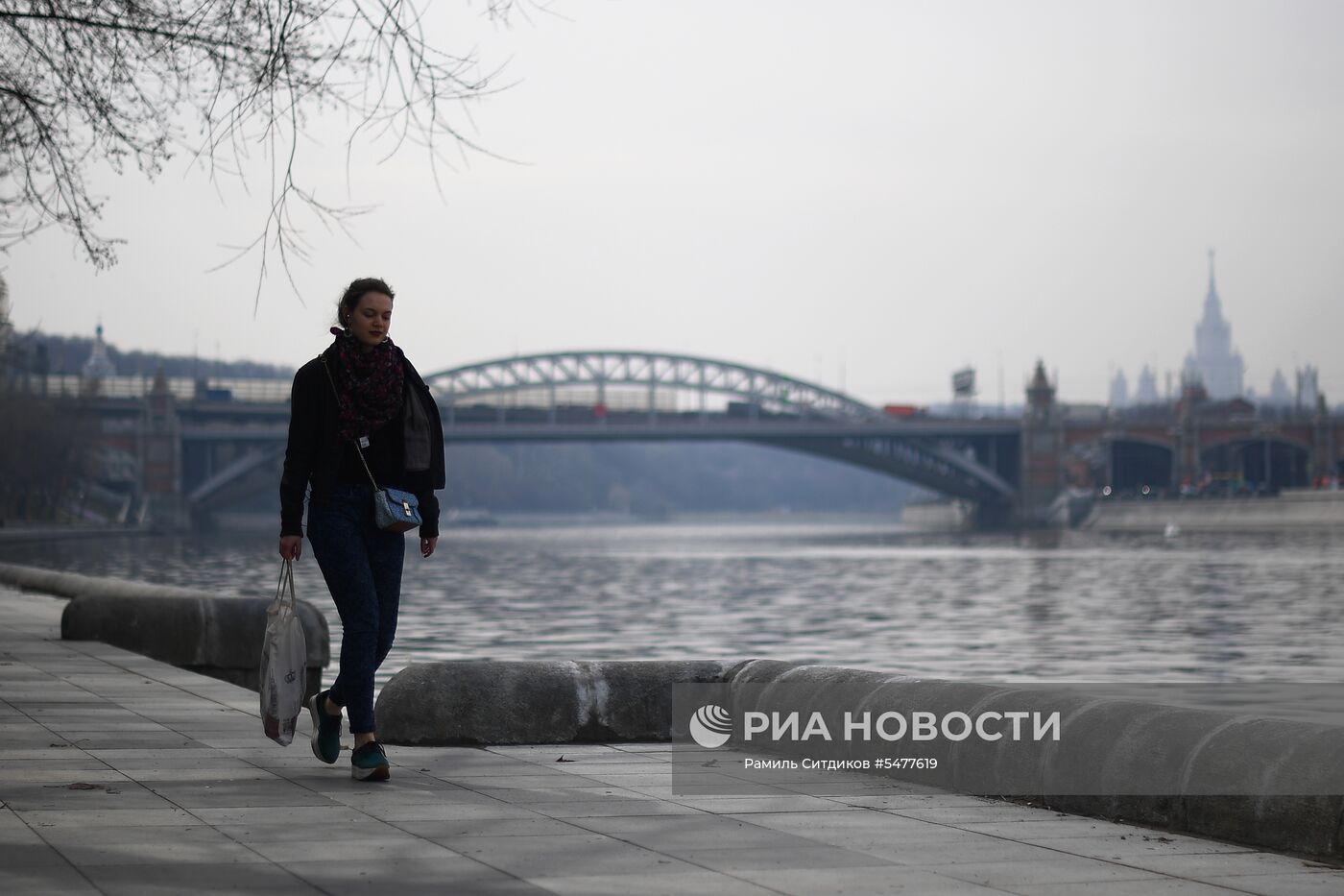 Весна в Москве 