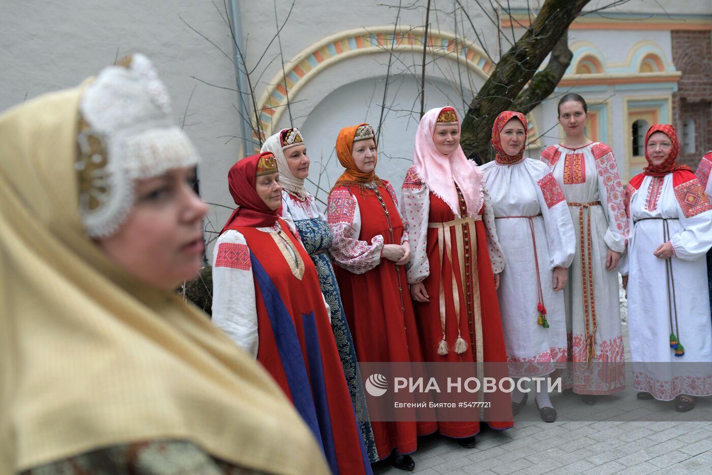 Открытие выставки "Расшиты шелком, жемчугом и златом"