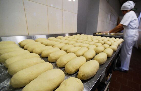 Работа пекарни "Хлебное Дело" во Владивостоке