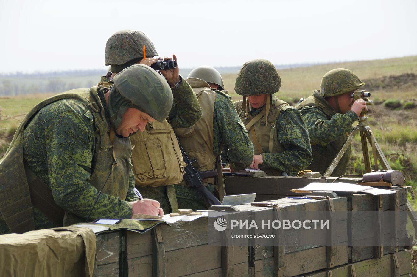 Учения по огневой подготовке Народной милиции ЛНР