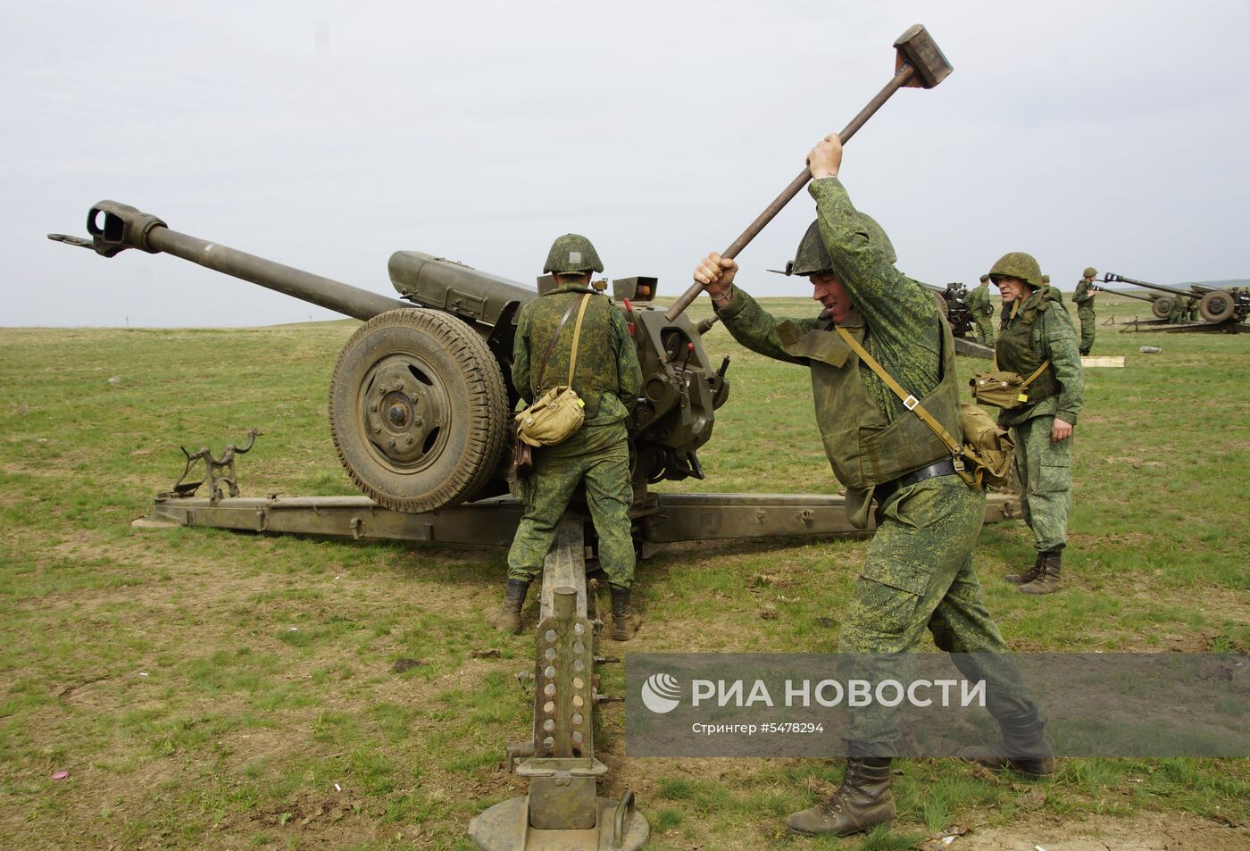 Учения по огневой подготовке Народной милиции ЛНР