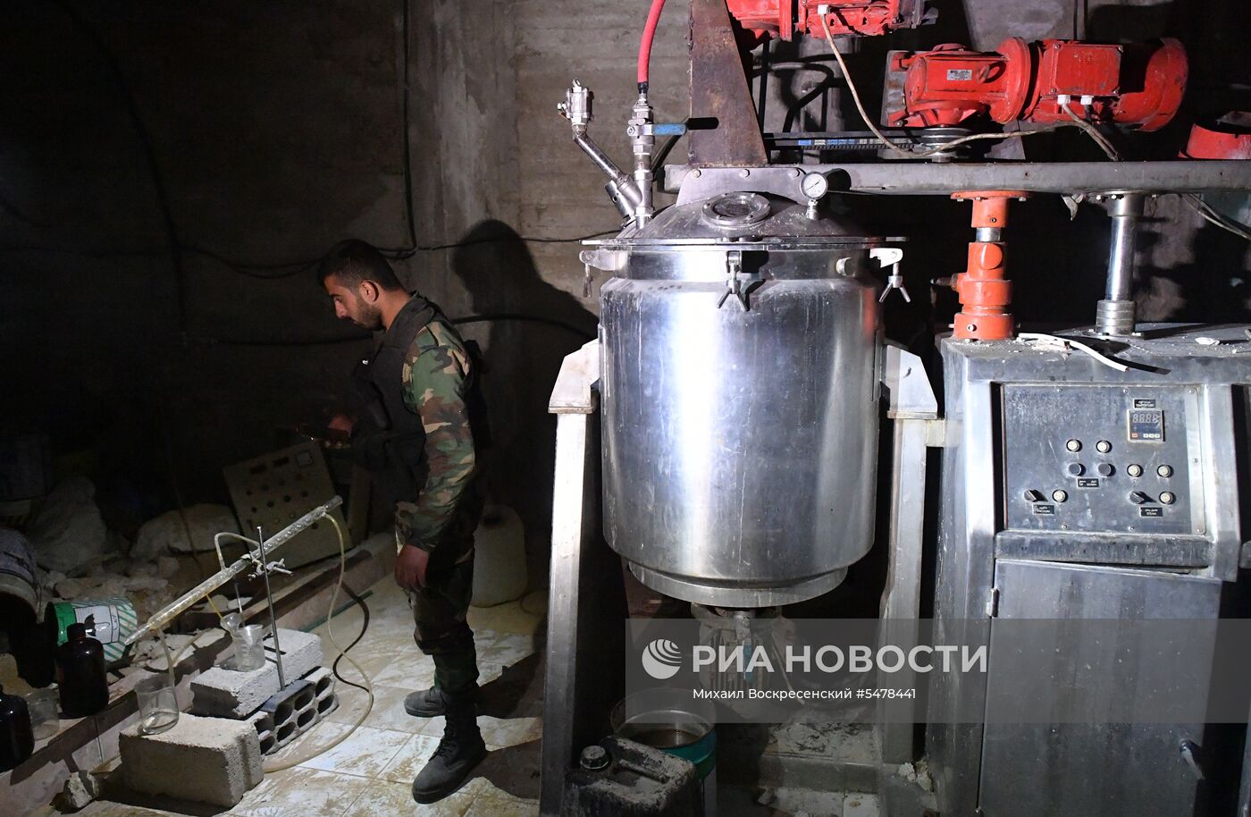 Химлаборатория боевиков в сирийском городе Дума