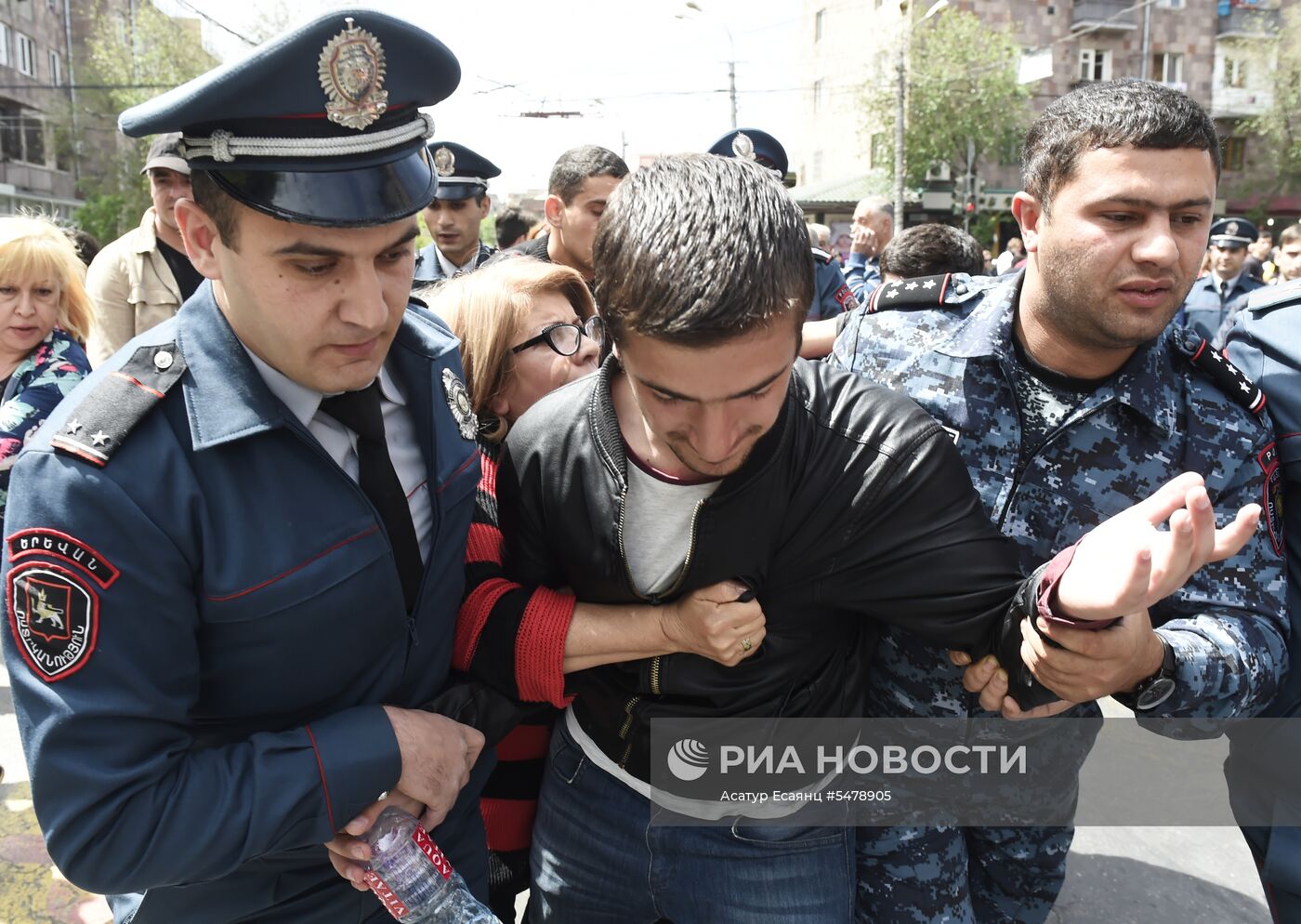 Акция протеста оппозиции в Ереване