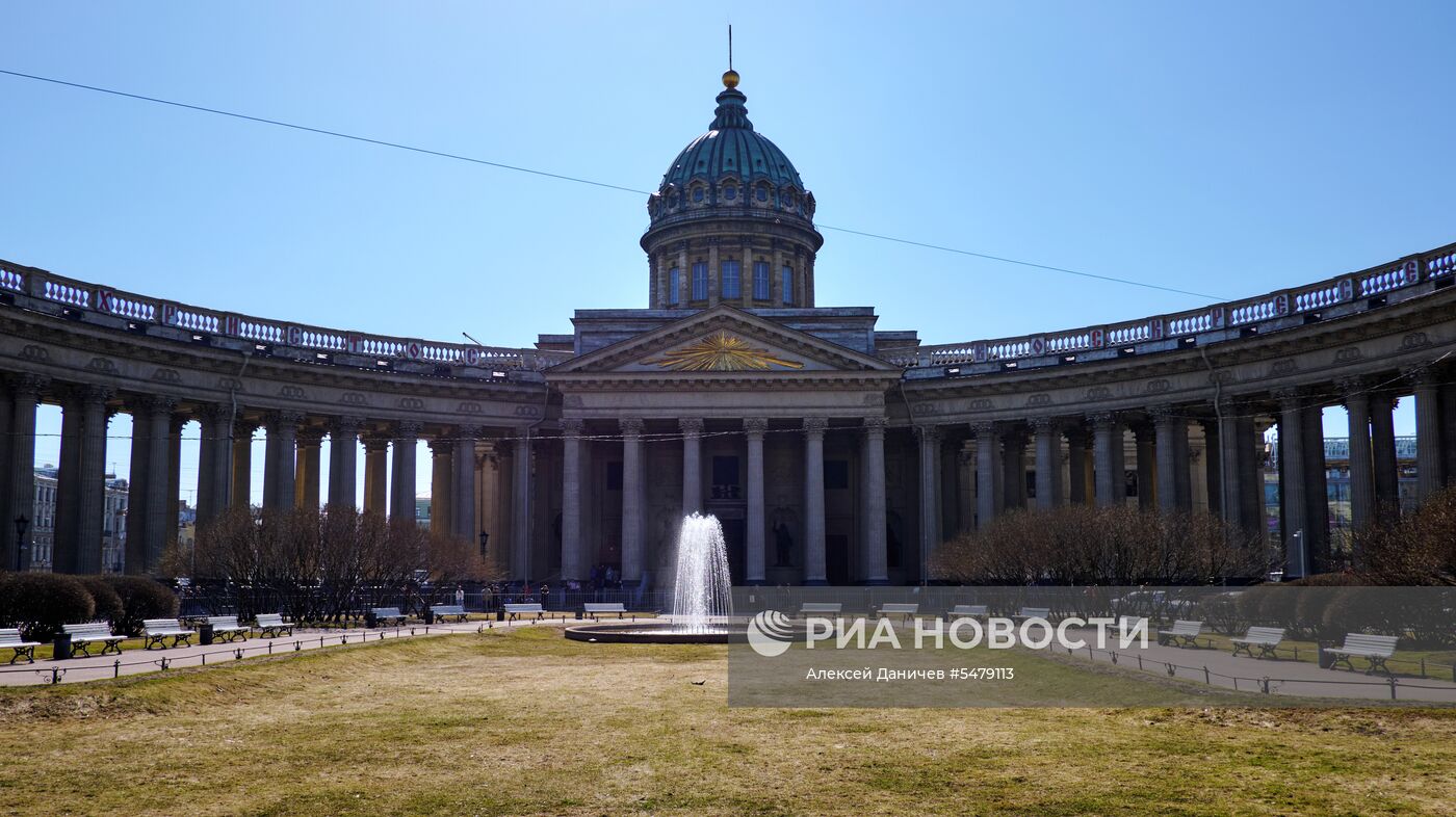 Открытие сезона фонтанов в Санкт-Петербурге