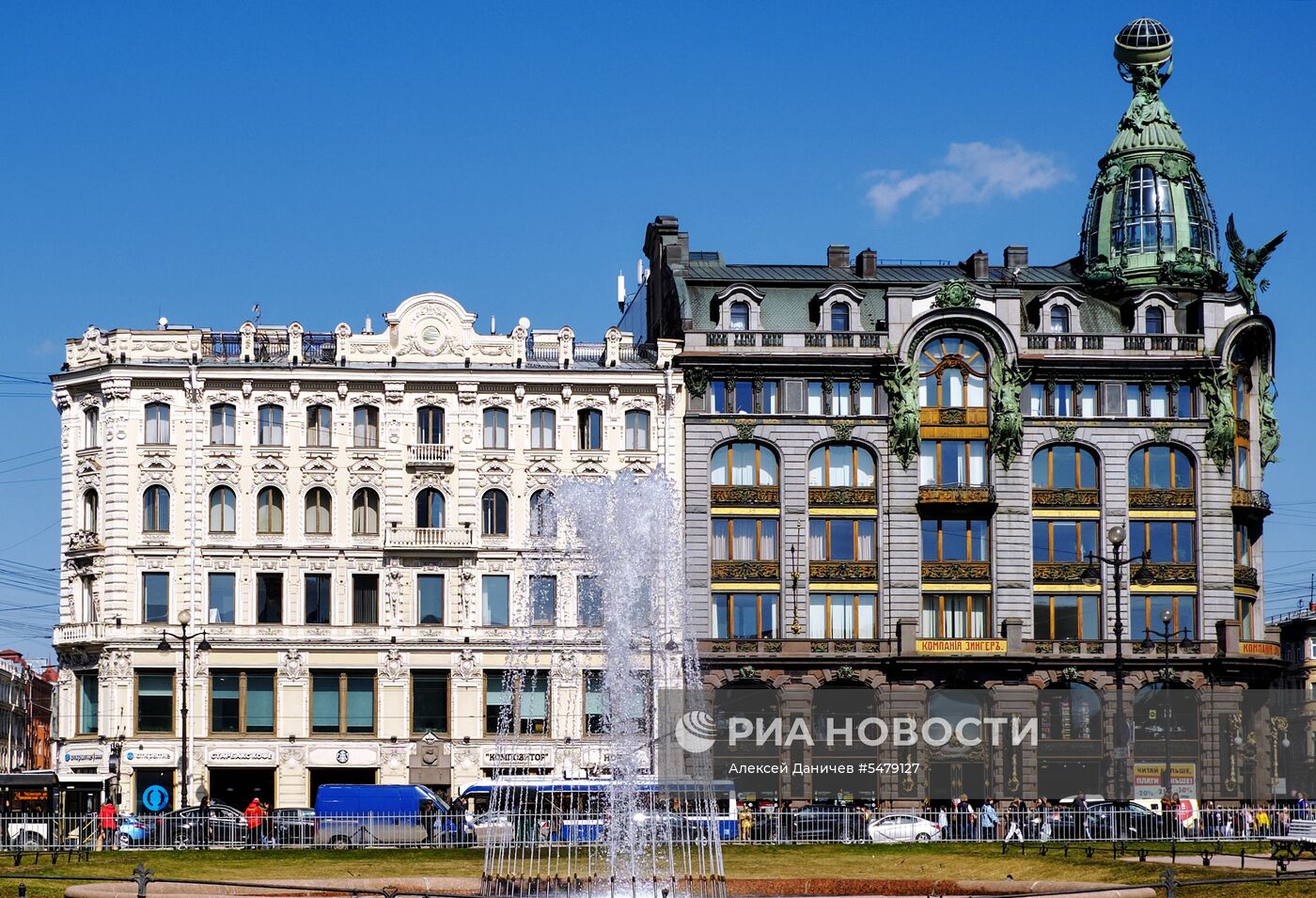 Открытие сезона фонтанов в Санкт-Петербурге