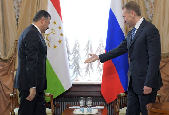 Заседание межправительственной комиссии по экономическому сотрудничеству между Таджикистаном и Россией