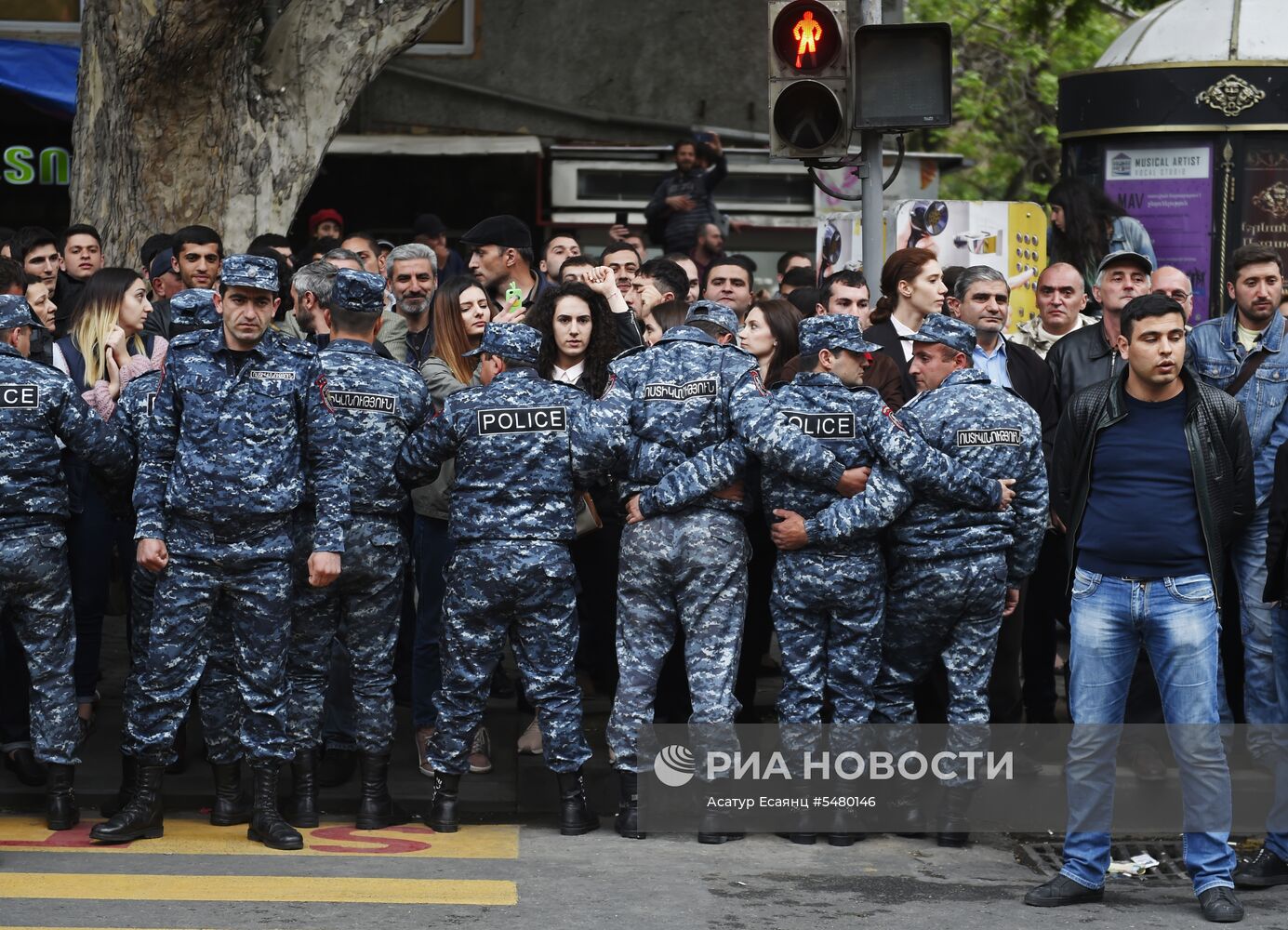 Акция протеста оппозиции в Ереване