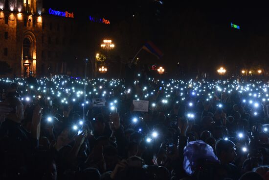 Акция протеста оппозиции в Ереване